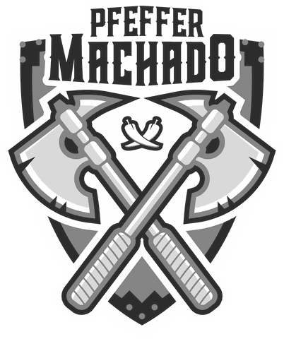 Brasão do Grupo Pfeffer Machado: dois machados cruzados sobre um escudo